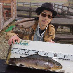 フィッシングレイクたかみや 釣果