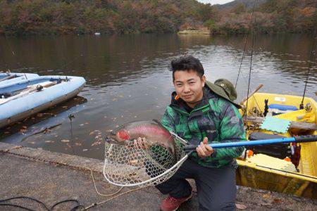 フィッシングレイクたかみや 釣果