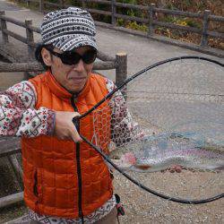 フィッシングレイクたかみや 釣果