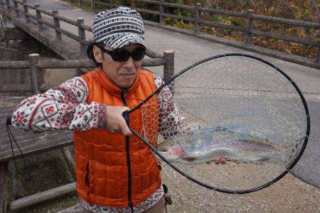 フィッシングレイクたかみや 釣果