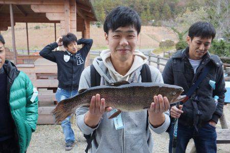 フィッシングレイクたかみや 釣果