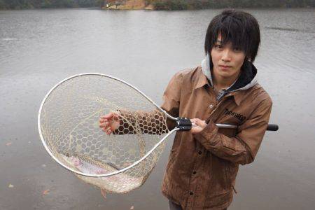 フィッシングレイクたかみや 釣果