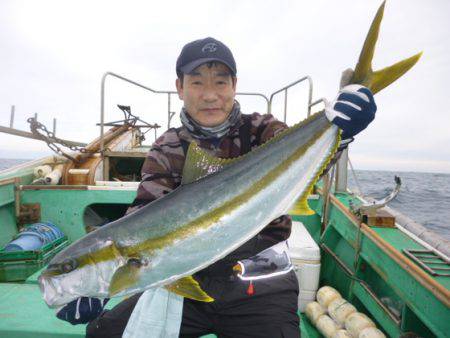 真祐丸 （しんゆうまる） 釣果