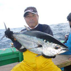 真祐丸 (しんゆうまる) 釣果