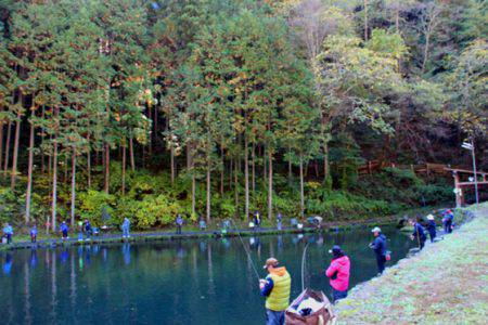 小菅トラウトガーデン 釣果