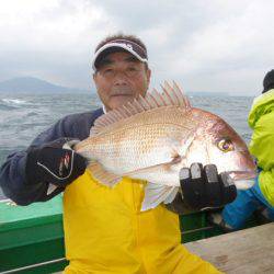真祐丸 (しんゆうまる) 釣果