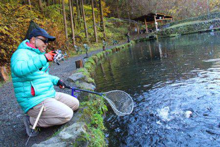 小菅トラウトガーデン 釣果