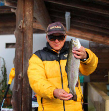 小菅トラウトガーデン 釣果