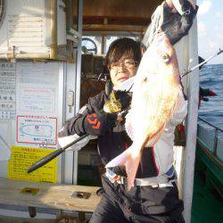 真祐丸 (しんゆうまる) 釣果