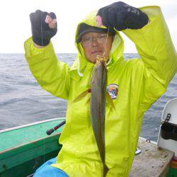 真祐丸 (しんゆうまる) 釣果