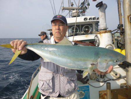 真祐丸 (しんゆうまる) 釣果