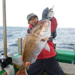 真祐丸 (しんゆうまる) 釣果