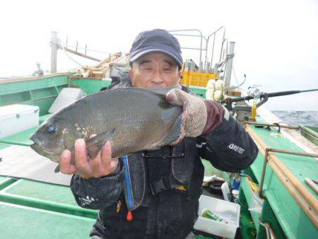 真祐丸 （しんゆうまる） 釣果