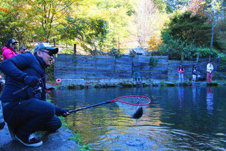 小菅トラウトガーデン 釣果