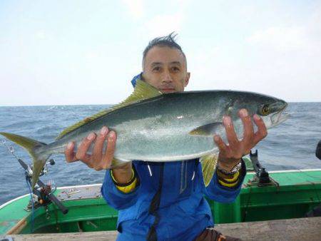 真祐丸 (しんゆうまる) 釣果