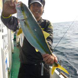 真祐丸 (しんゆうまる) 釣果