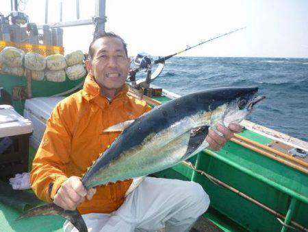 真祐丸 (しんゆうまる) 釣果