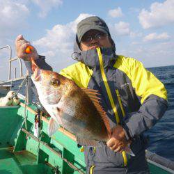 真祐丸 (しんゆうまる) 釣果