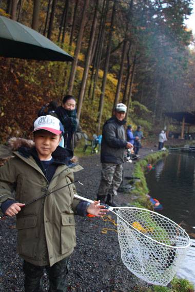 小菅トラウトガーデン 釣果