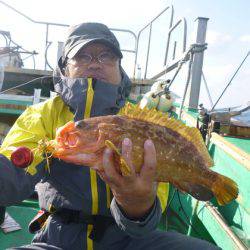 真祐丸 (しんゆうまる) 釣果