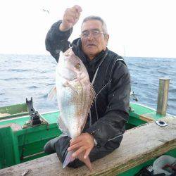 真祐丸 (しんゆうまる) 釣果