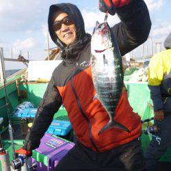 真祐丸 (しんゆうまる) 釣果