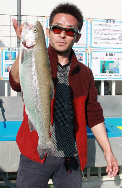 としまえんフィッシングエリア 釣果