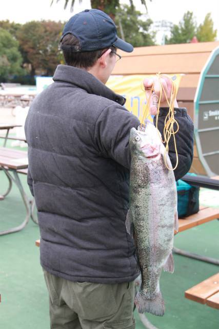 としまえんフィッシングエリア 釣果