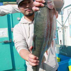 としまえんフィッシングエリア 釣果