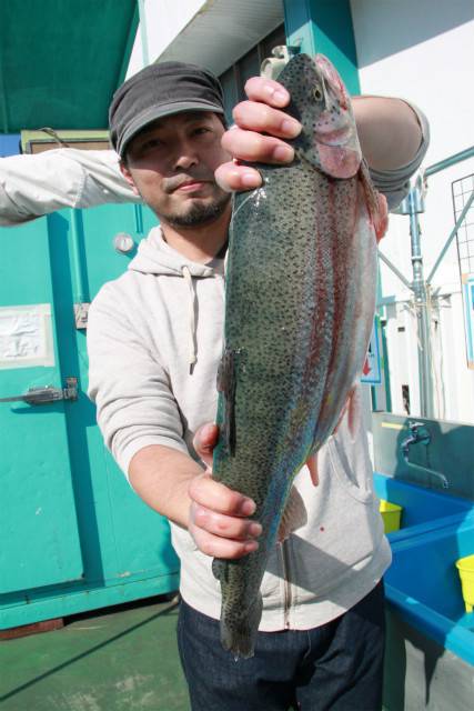 としまえんフィッシングエリア 釣果