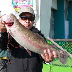 としまえんフィッシングエリア 釣果