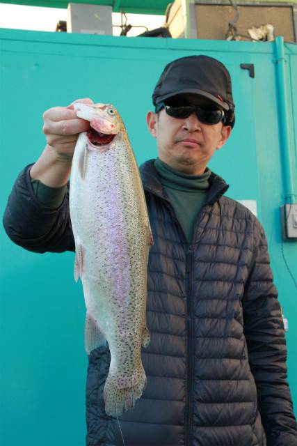 としまえんフィッシングエリア 釣果