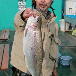 としまえんフィッシングエリア 釣果