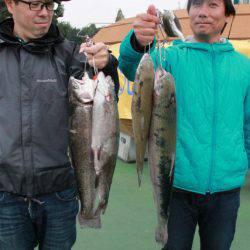 としまえんフィッシングエリア 釣果