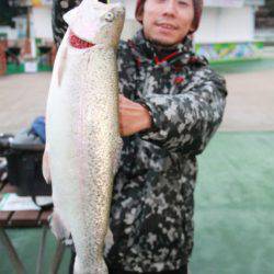 としまえんフィッシングエリア 釣果