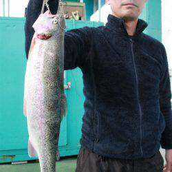 としまえんフィッシングエリア 釣果