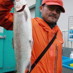 としまえんフィッシングエリア 釣果