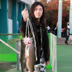 としまえんフィッシングエリア 釣果