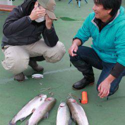 としまえんフィッシングエリア 釣果