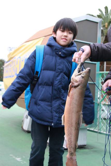 としまえんフィッシングエリア 釣果