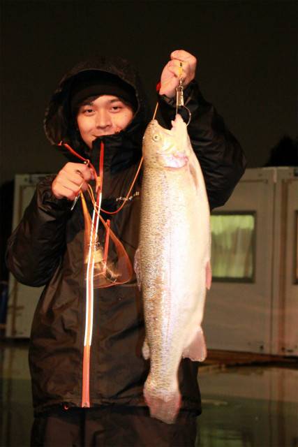 としまえんフィッシングエリア 釣果