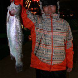 としまえんフィッシングエリア 釣果