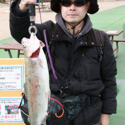 としまえんフィッシングエリア 釣果