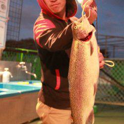 としまえんフィッシングエリア 釣果