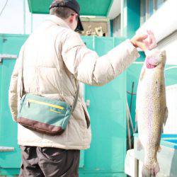 としまえんフィッシングエリア 釣果