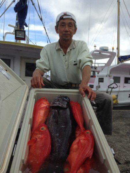 晃山丸 釣果
