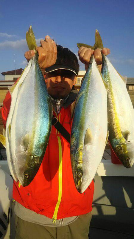 サンマリン 釣果