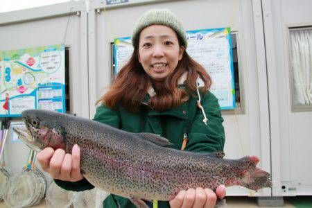 としまえんフィッシングエリア 釣果