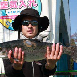 としまえんフィッシングエリア 釣果