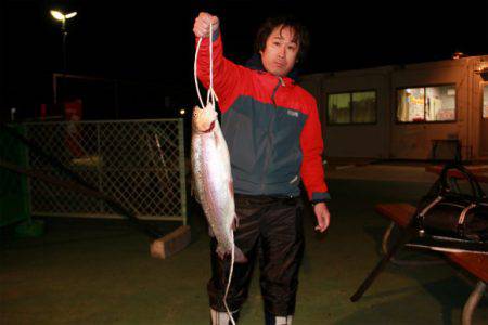 としまえんフィッシングエリア 釣果